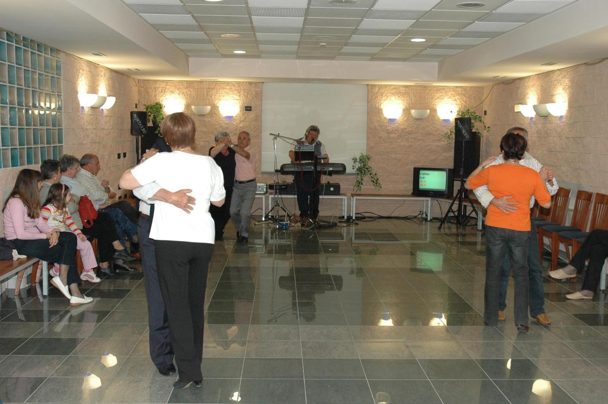 Hotel Derby Aprica Bagian luar foto
