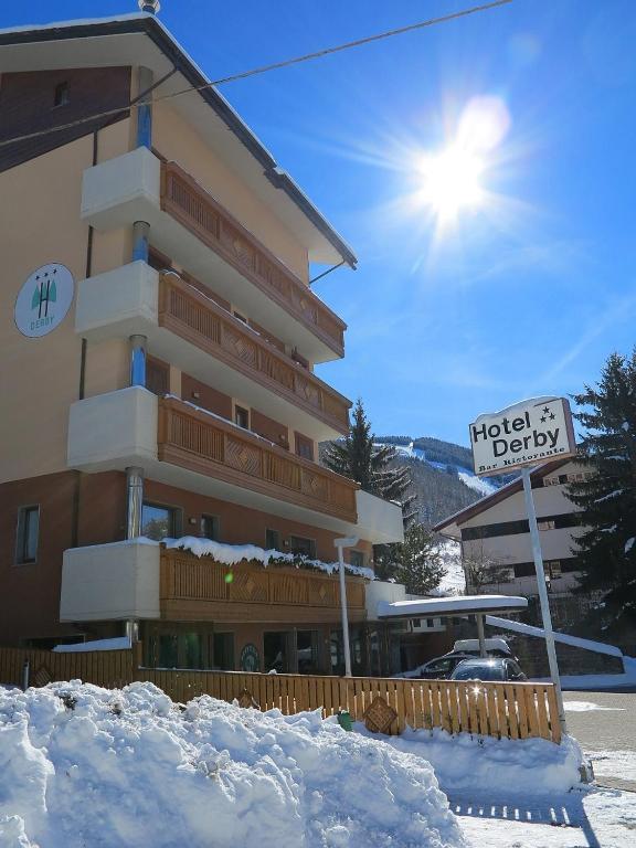 Hotel Derby Aprica Bagian luar foto